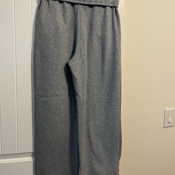 Gray Drawstring Sweatpants - Picture 4 of 4
